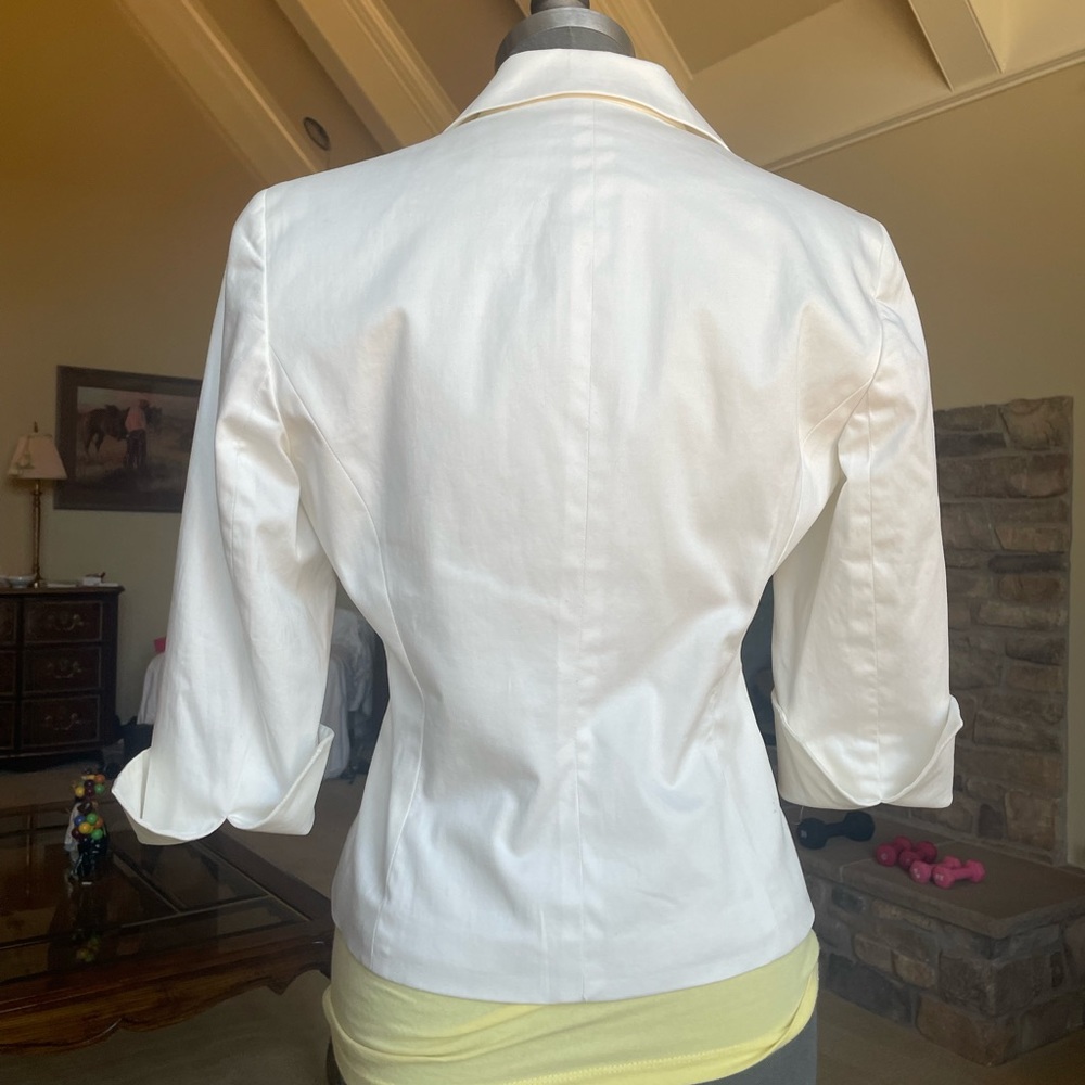 A Line Jacket - Picture 2 of 6